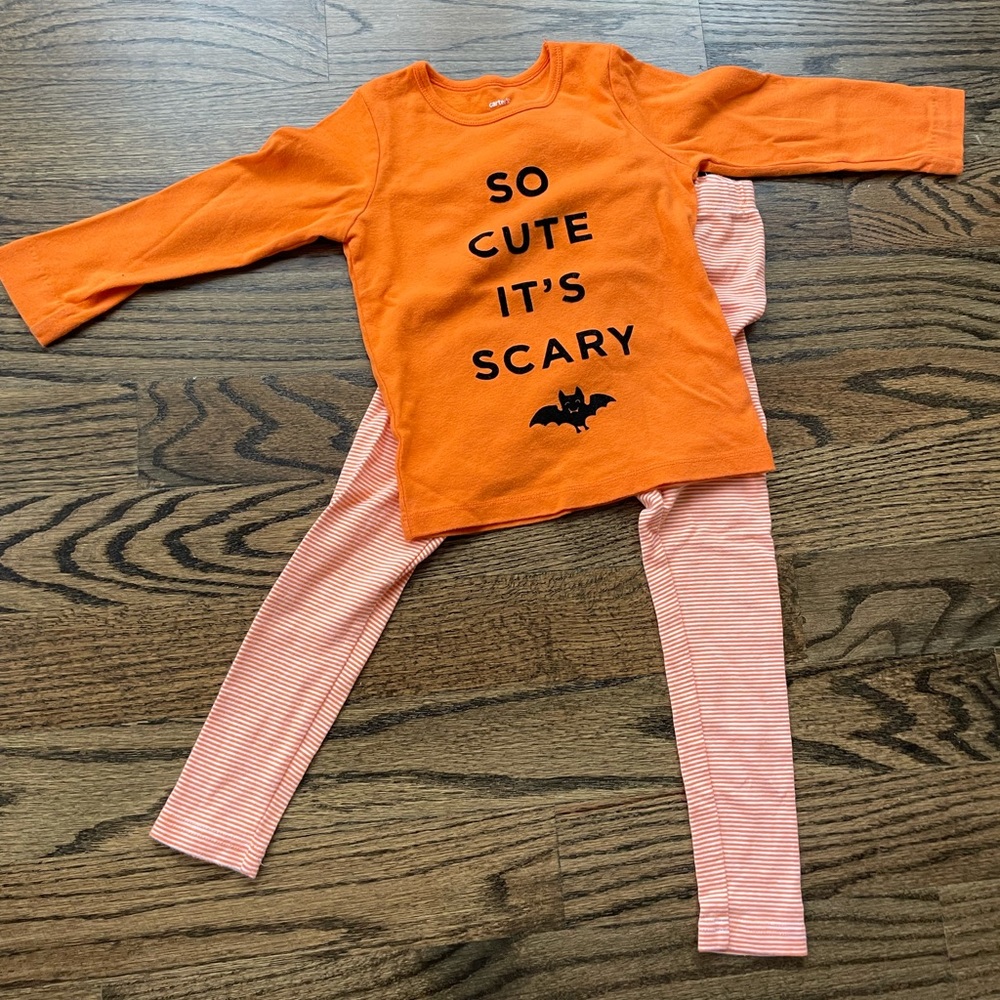 Halloween Pajamas - New Condition